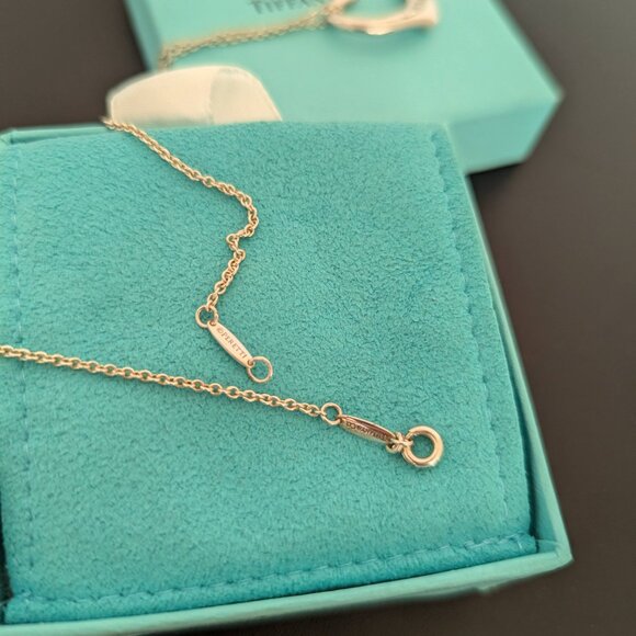 Tiffany Elsa Peretti Open Heart Pendant in sterling silver 27 mm - Picture 7 of 16